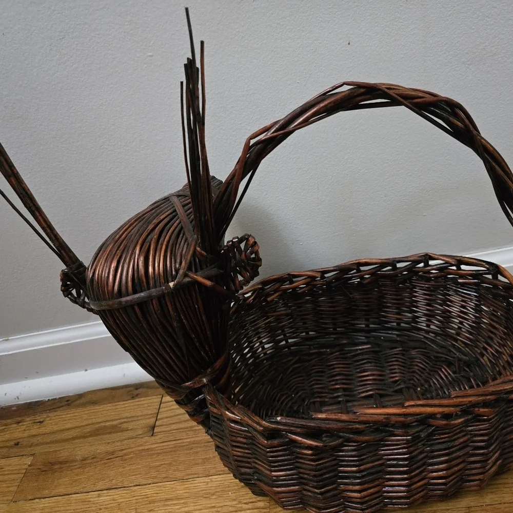 Reindeer Deer Head Woven Rattan Basket Wicker Hunting Country Wedding Christmas